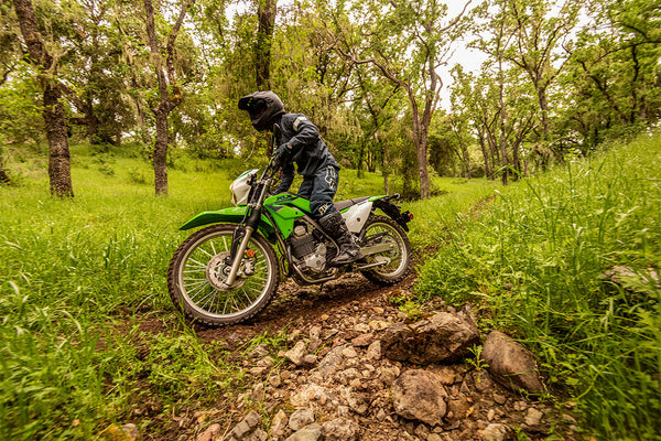 Is the 2022 Kawasaki KLX230S the Best Beginner Bike?